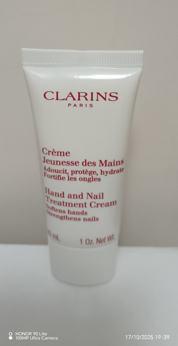 Clarins El ve Tırnak Bakım Kremi 30 ml - Görsel 2