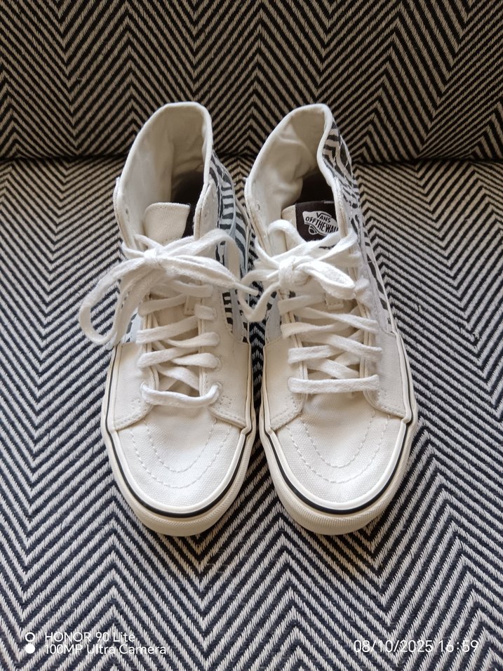 Van's Zebra Desenli  bilekli ayakkabı. - Görsel 4