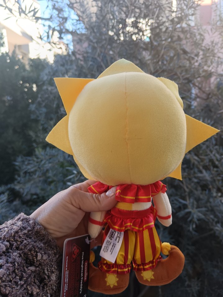 Five Nights at Freddy's Sun Funko Plushes. - Görsel 3