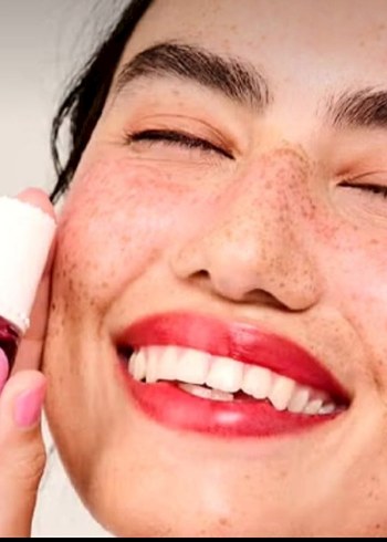 Benefit Beauty Whisk taker makiyaj seti - Görsel 7