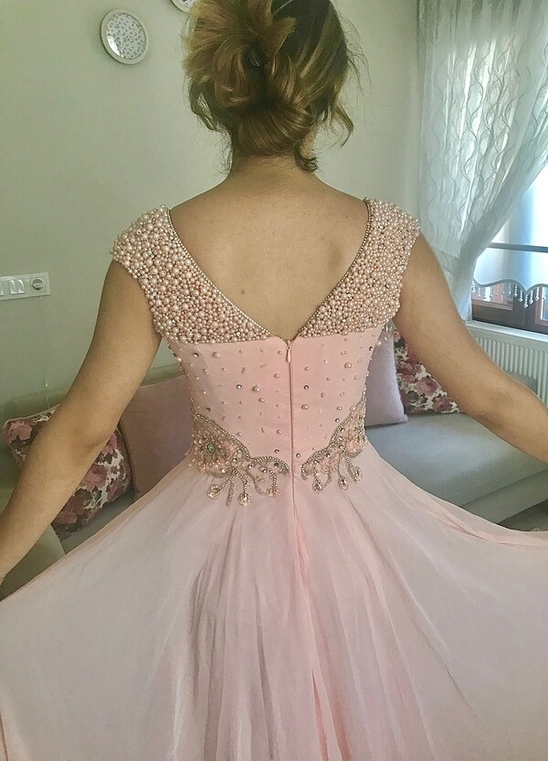 Pudra rengi taşlı elbise - Görsel 3