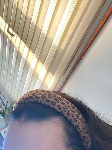 Leopar desenli kadın taç - Görsel 3