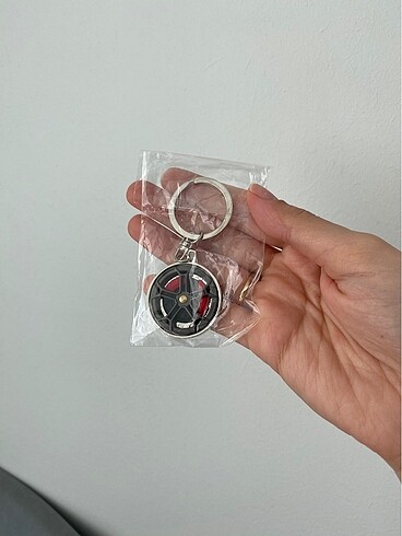 360 derece dönebilen anahtarlık - Görsel 2