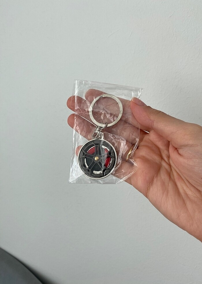 360 derece dönebilen anahtarlık - Görsel 2