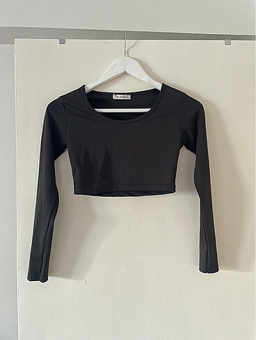 SIYAH CROP UST