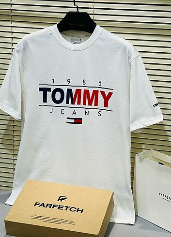 TOMMY HİLFİGER TSHİRT 