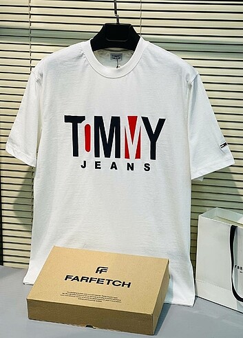 TOMMY HİLFİGER TSHİRT 