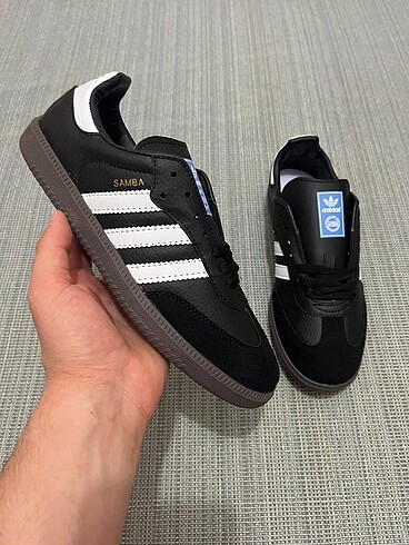 Adidas Samba