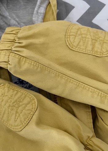 Kapüşonlu Sarı Erkek Çocuk Kaban - Görsel 7