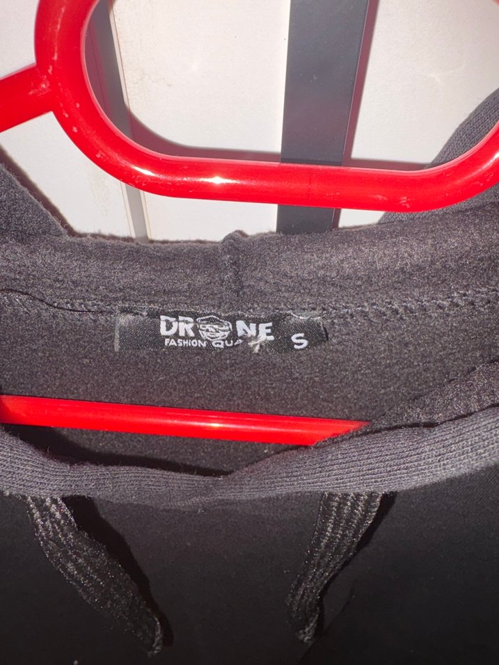 Siyah Kapüşonlu Uzun Kollu Sweatshirt - Görsel 2