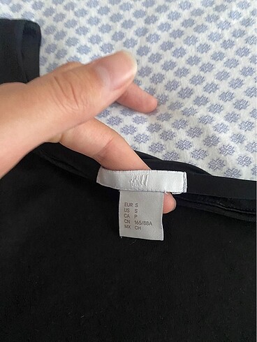 H&M Tek kollu üst