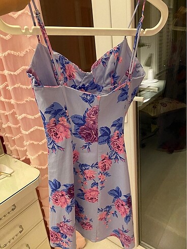 xs Beden ZARA çiçekli elbise