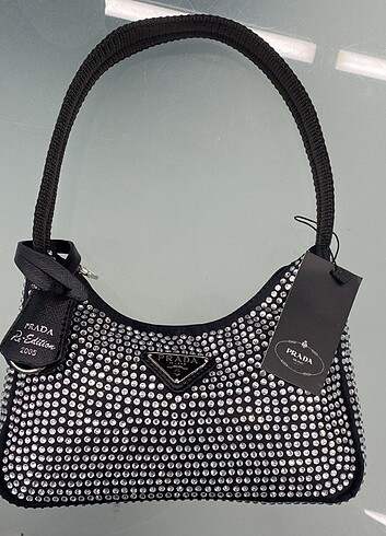 Prada siyah çanta