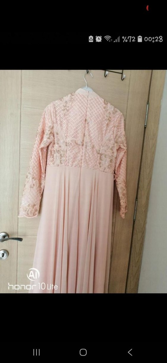 Pembe İşlemeli Uzun Kollu Drapeli Abiye - Görsel 3