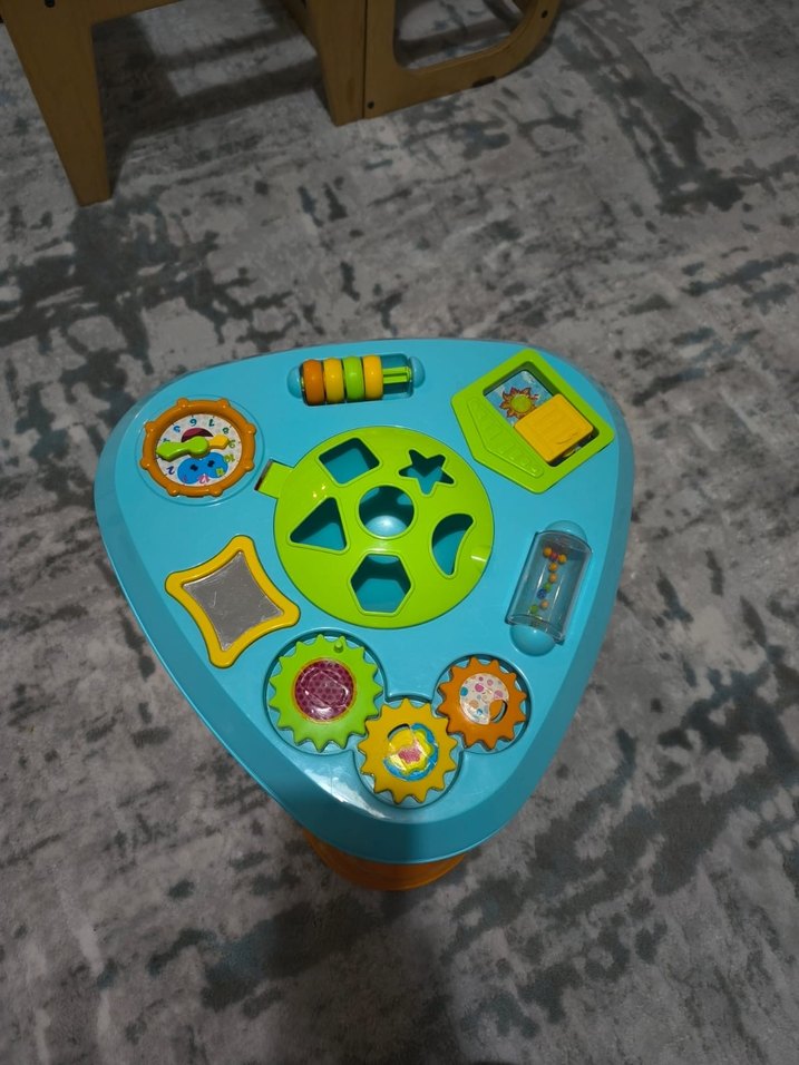 Renkli Eğitici Aktivite Masası - Görsel 2