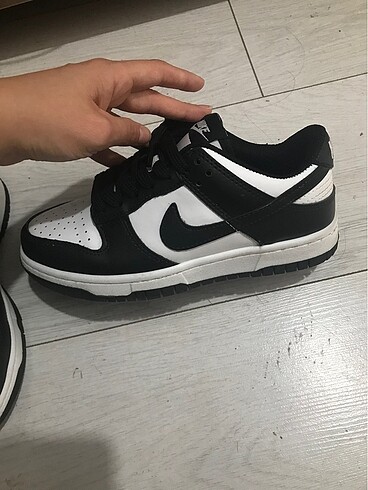 36 Beden Jordan dunk low panda