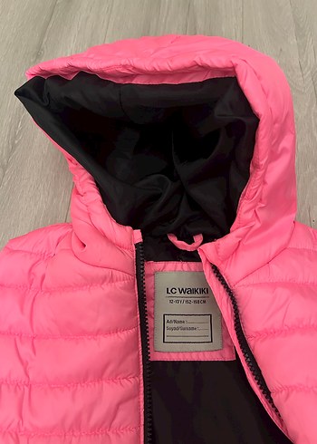 Kız Çocuk Pembe Kapüşonlu Şişme Yelek - Görsel 6