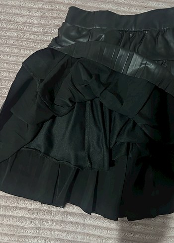 Siyah Deri Pilili Mini Etek - Görsel 2