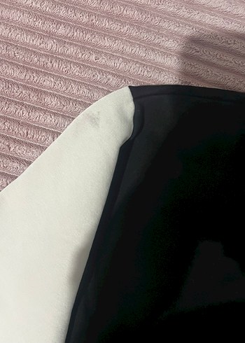 Düğmeli Siyah Spor hırka - Görsel 3