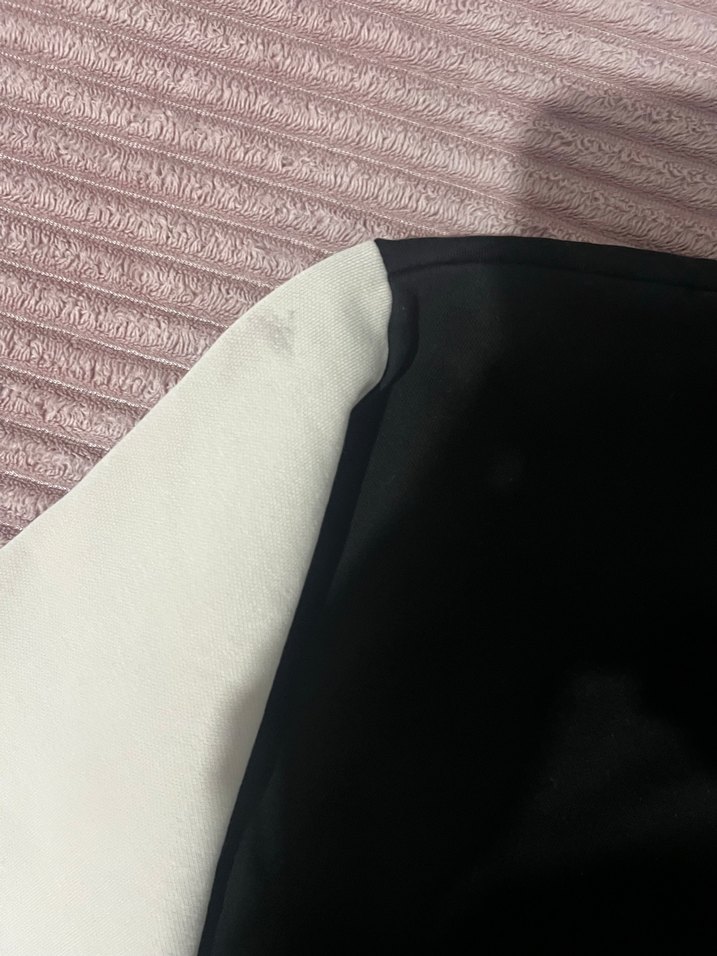 Düğmeli Siyah Spor hırka - Görsel 3