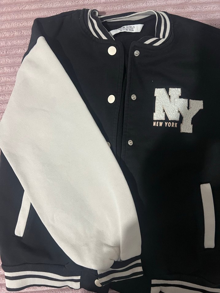 Düğmeli Siyah Spor hırka - Görsel 2