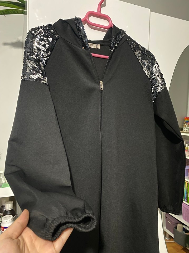 Siyah Payet Detaylı Uzun Kadın Kapüşonlu ceket/hırka - Görsel 3