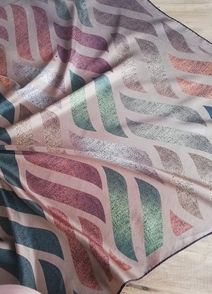 Silkhome marka eşarp