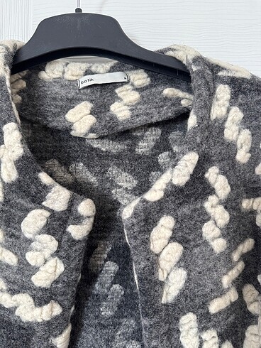 Batik Batik mont