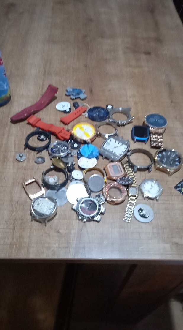 Renkli Plastik Tokalı Erkek Aksesuarları - Görsel 3