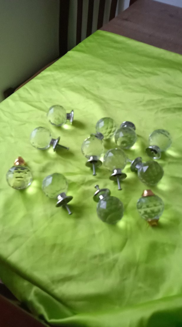 Renkli şeffaf dolap kulp - Görsel 4