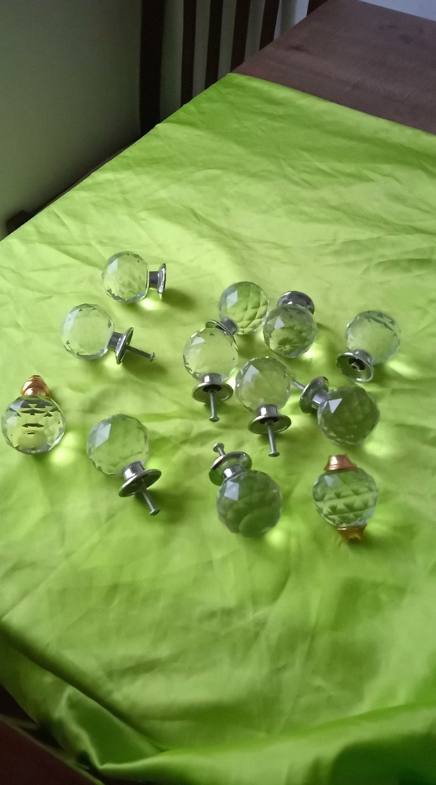 Renkli şeffaf dolap kulp - Görsel 2