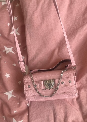 Bershka Pembe Yılan Desenli Deri Kadın Çanta