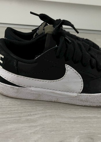 Nike Siyah Nike Sneakers