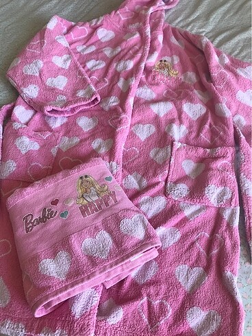 Özdilek Barbie Lisanslı Özdilek Bornoz Seti 11-12 Yaş