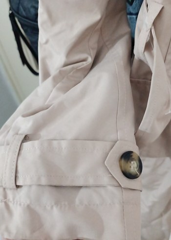 Kadın Trençkot Düğmeli - Görsel 2