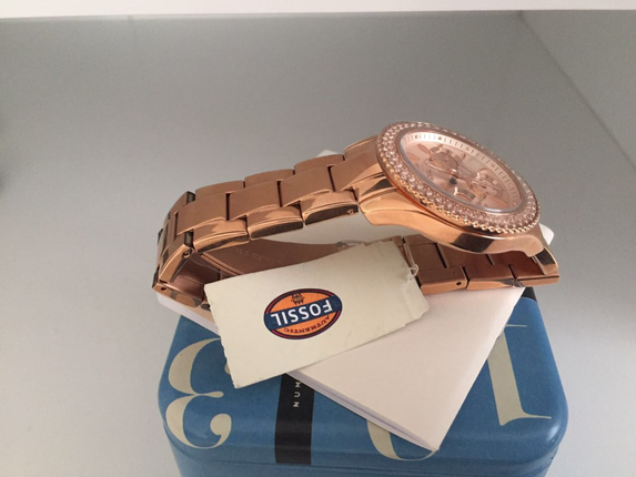 universal Beden Fossil saat