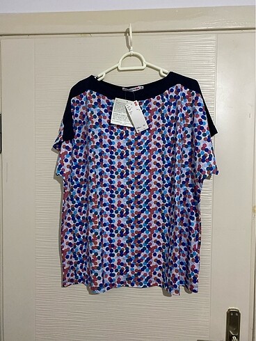 Uniqlo Japon marka bluz