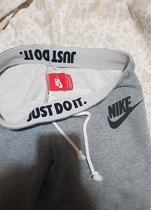s Beden Nike eşofman