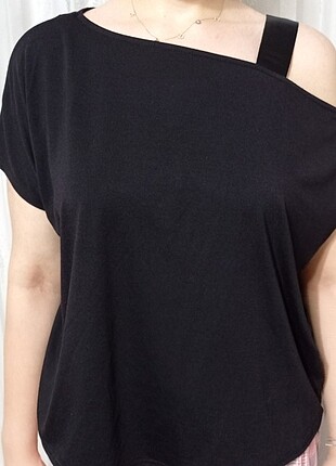 DeFacto omuz detaylı XXL siyah bluz