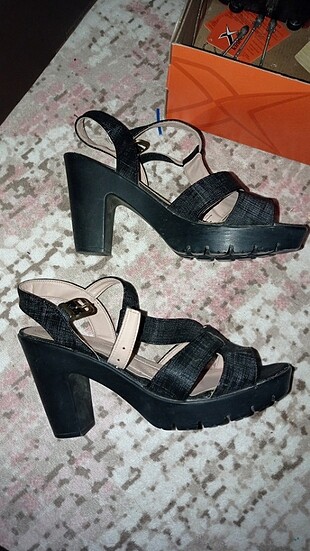 Zara Siyah ayakkabı