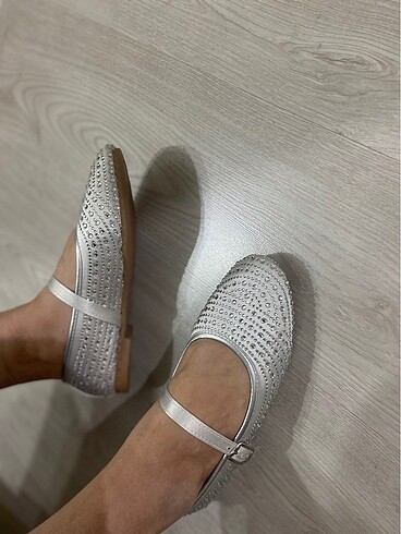 Zara model taşlı babet - Görsel 5