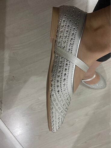 Zara model taşlı babet - Görsel 7