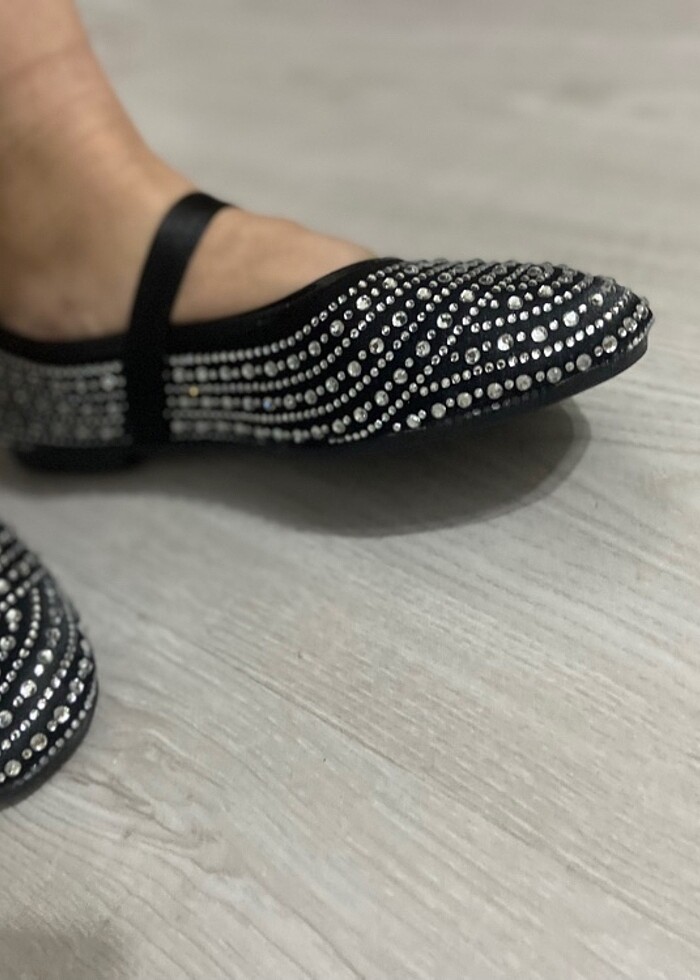 Zara model taşlı babet - Görsel 3