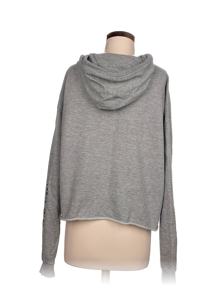 Bershka Spor Dış Giyim %70 İndirimli. - Görsel 3