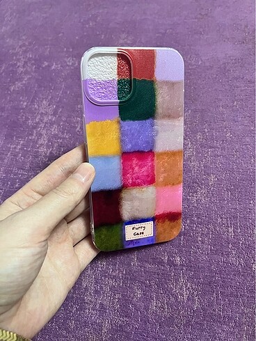 Renkli kareli iphone 13 14 telefon kılıfı