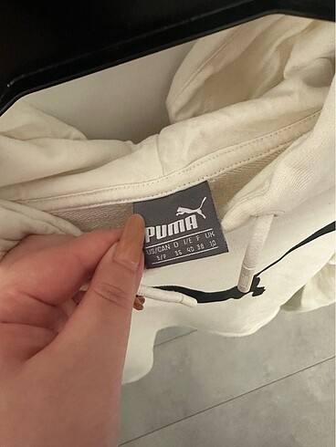 s Beden Puma crop sweat