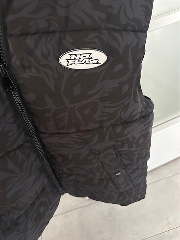H&M H&M no fear şişme yelek