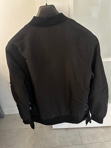 m Beden siyah Renk Stradivarius Bomber ceket