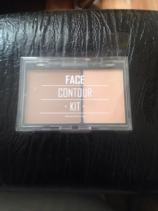 H&M contour kit