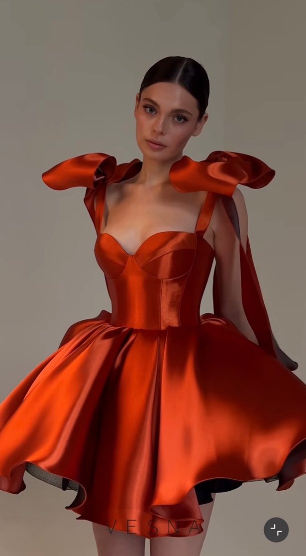 Kırmızı Parlak Mini Abiye Elbise Fiyonklu - Görsel 2